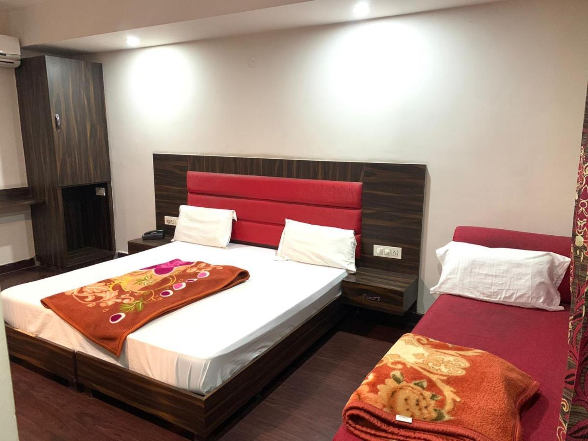 Hotel Sukhman Residency Amritsar Bagian luar foto