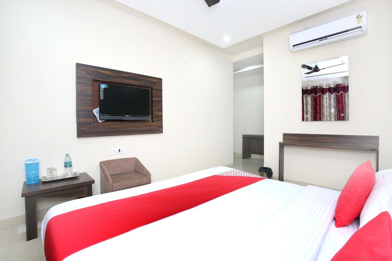 Hotel Sukhman Residency Amritsar Bagian luar foto